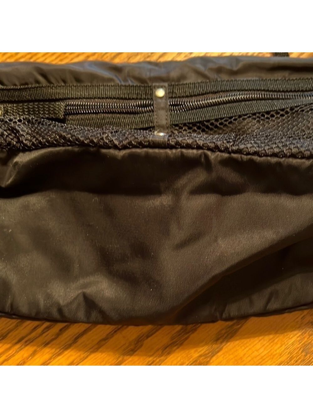 Nylon Bag - Picture 4 of 10